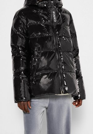 Zimní bunda - black