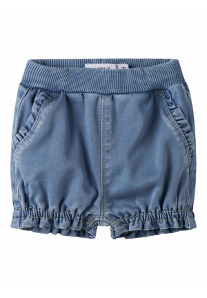 Siniset elastisella vyötäröllä varustetut taaperoiden shortsit, joissa on kerätyt lahkeiden suut ja röyhelöyksityiskohdat sivutaskujen kohdalla.
