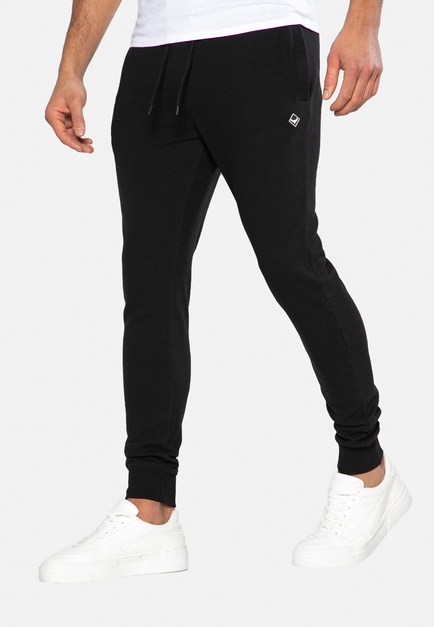 Ropa y zapatos de hombre | Catálogo de moda online en Zalando