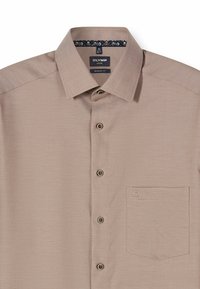 Hellbraunes Hemd zum Knöpfen mit strukturiertem Muster, modernem Schnitt, Brusttasche und Blumenmuster auf der Innenseite des Kragens. Verfügt über braune Knöpfe.