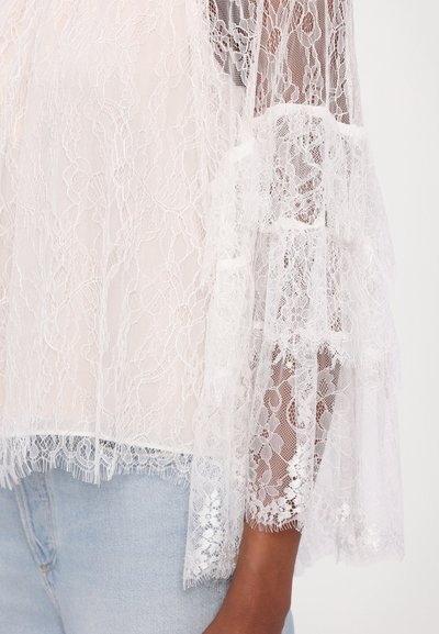 Alice + Olivia DELIA RUFFLE TUNIC - Blūze - off white