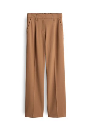 Pantaloni a gamba larga marroni con una texture liscia, dotati di tasche frontali e una semplice vita, realizzati in tessuto leggero.