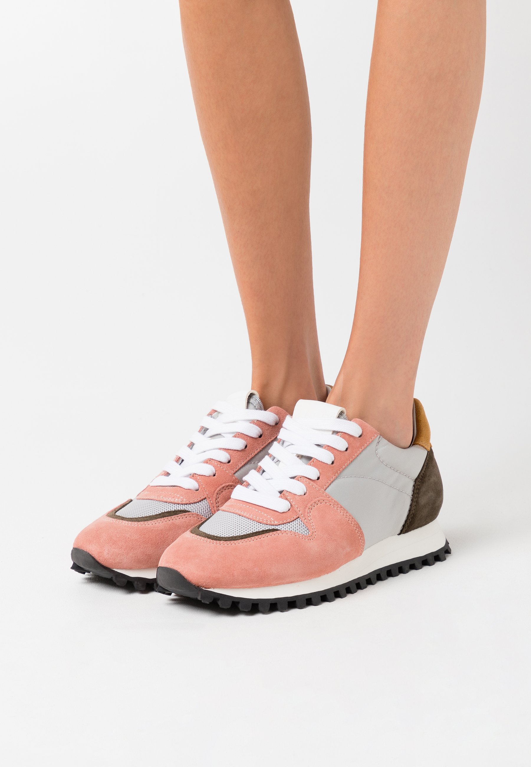 sneakers closed dames