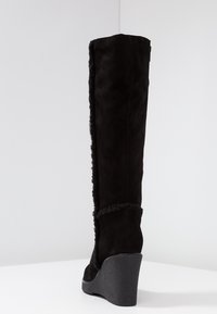 mint&berry Botas de cuña - black