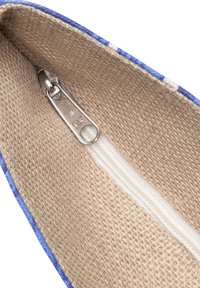 Larkson NO 1 - BEACH BAG - Geantă de pânză - floral blue