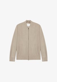 Vybráno, laurel oak sand