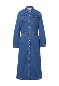 Sukienka koszulowa z denimu w ciemnoniebieskim kolorze, z długimi rękawami, zapięciem na guziki z przodu, dwiema kieszeniami na piersi i ściągniętą talią z paskiem.