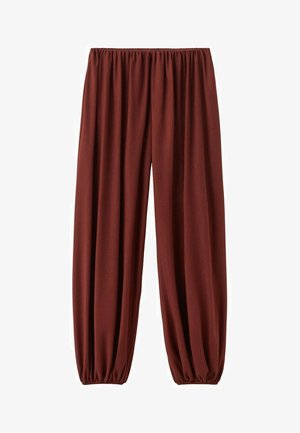 Široke smeđe hlače s elastičnim pojasom i skupljenim elastičnim rubovima, izrađene od mekog, lepršavog materijala.