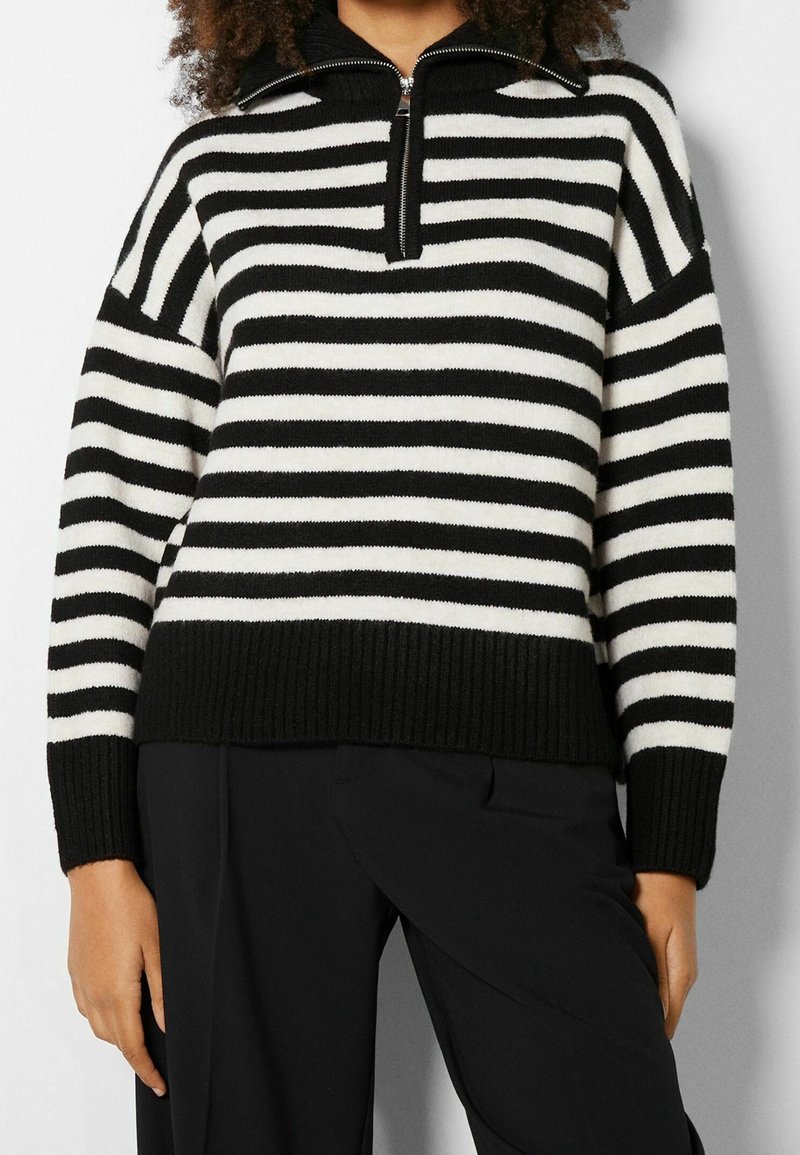 Bershka Sweatshirt - black
