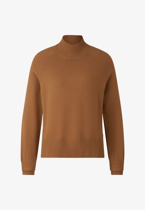 Brązowy sweter dzianinowy z wysokim, prążkowanym kołnierzem. Posiada rękawy raglanowe, prążkowane mankiety oraz dół. Gładka tekstura, materiał o średniej wadze.