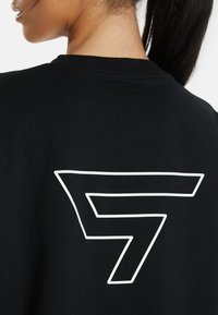 SQUATPROOF SP DOUBLE OVERSIZE PUMP COVER - T-shirt print - black