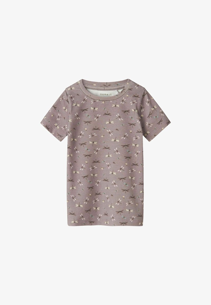 Šviesiai violetinė medvilninė marškinėliai su gegužraigio raštu, kuriame dominuoja grietinėlės, rudos ir žalios spalvos. Trumpomis rankovėmis ir apvaliu iškirpimu.