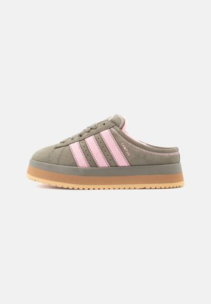 CAMPUS 00S WTR - Sapatilhas - olive strata/pink spark
