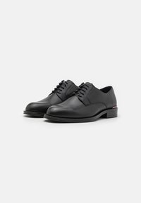 Tommy Hilfiger CORE SHOE - Derbies & Richelieus - black