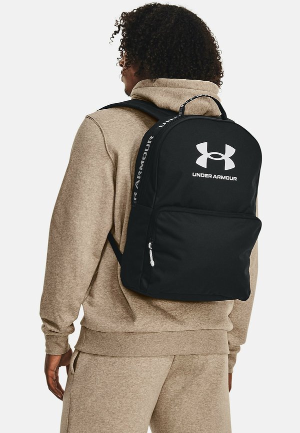 ESSENTIAL - Rucksack