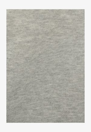 Lichtgrijze stof met een zachte textuur, voorzien van een gemêleerd patroon. Het materiaal lijkt gebreid, met een iets onregelmatige weving.