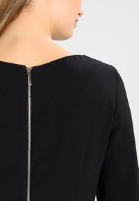 edc by Esprit Vapaa-ajan mekko - black