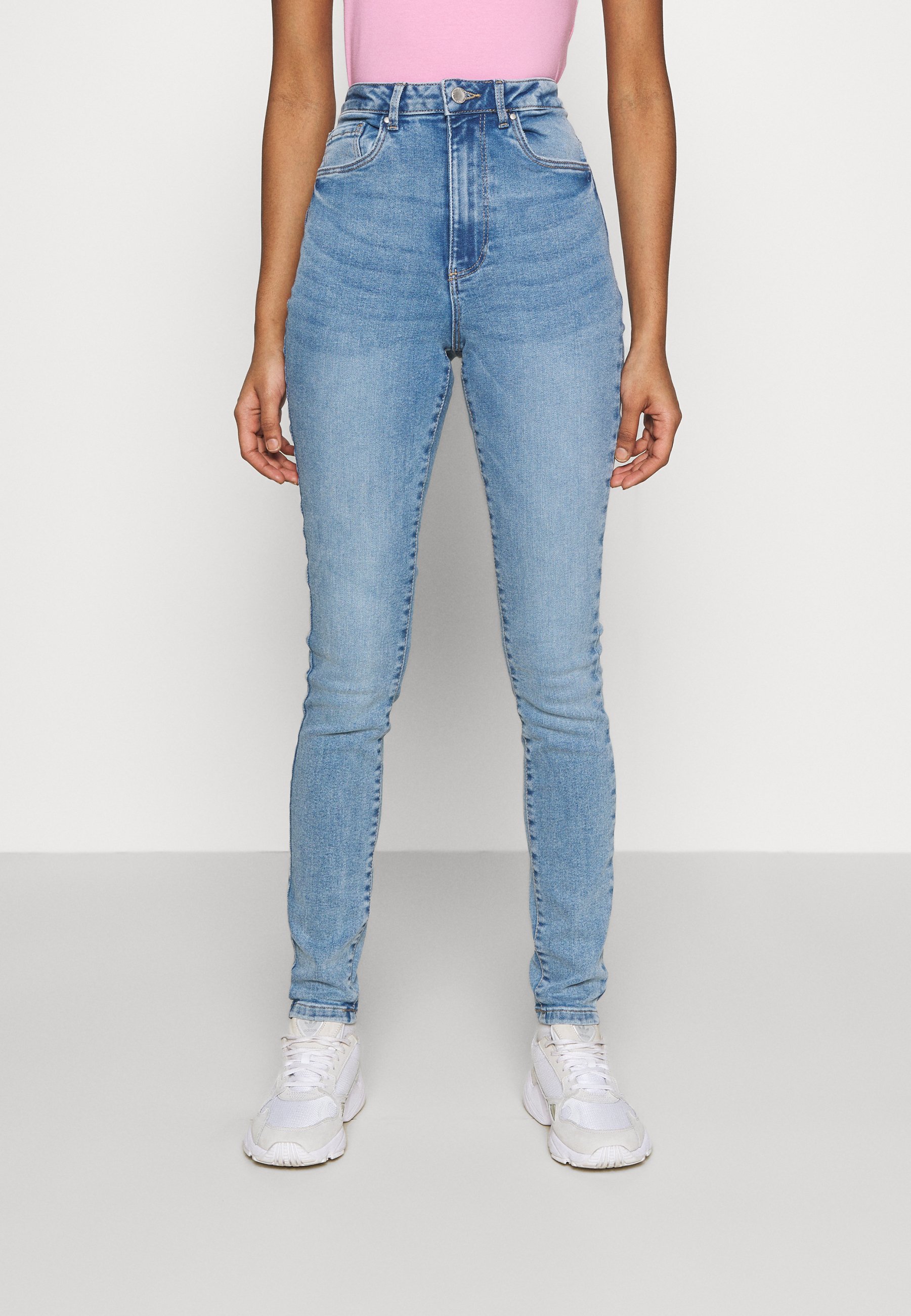 Vero Moda VMLOA - Jeans Skinny Fit - light blue denim/light-blue denim -  Zalando.co.uk