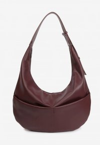 Bordowa torba hobo wykonana z gładkiej skóry, wyposażona w szeroki pasek na ramię, zapięcie na suwak oraz przednią kieszeń dla większej wygody.