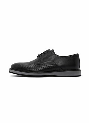 Derbies - black