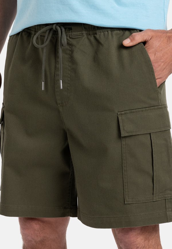 TAXER  - Shorts - cre4