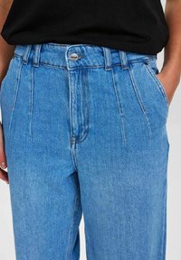 Nümph Jeans - NuToronto Jeans i Medium Blue Denim