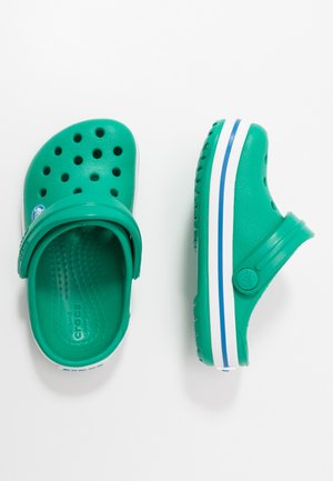 CROCBAND - Rantasandaalit - deep green/prep blue