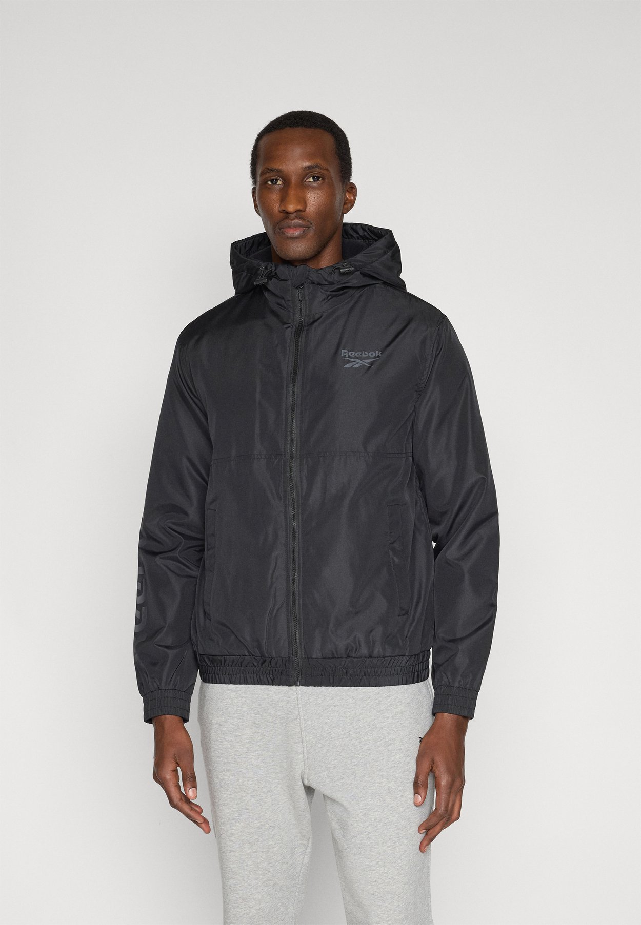 WINDBREAKER LIGHTWEIGHT FULL ZIP