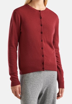 Vest - red