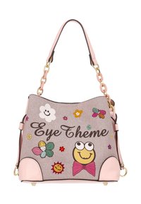 Bolso rosa y gris con superficie brillante, diseños de flores y caras sonrientes, y una correa de eslabones de cadena con base plana.
