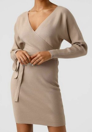 Robe pull - beige
