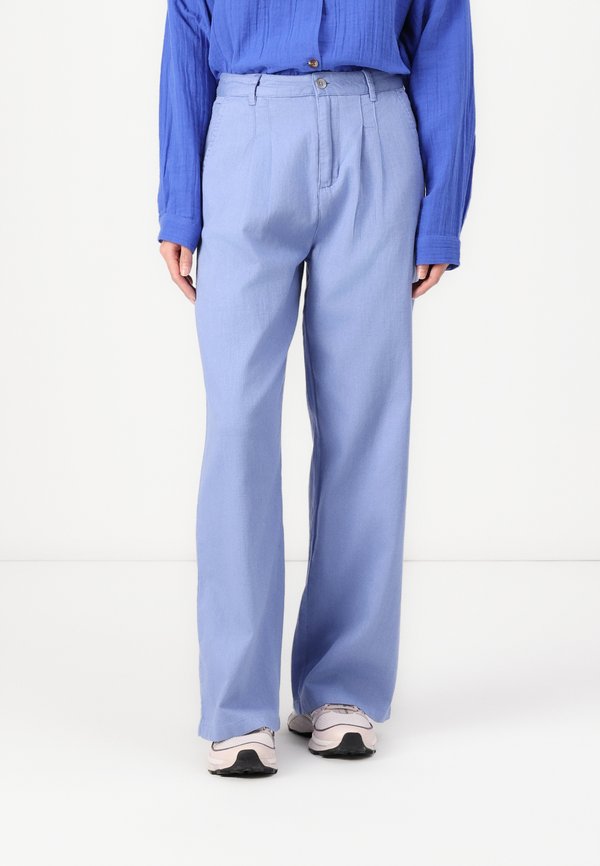 ATTRACTIVE LIGHT PANT - Trousers
