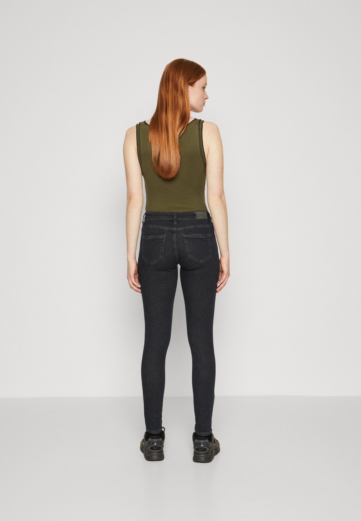 ONLSHAPE ZIP