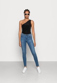 VERO MODA Vmtanya Mr S Piping Jeans Vi349 Noos dames Skinny jeans,Blau (Medium Blue Denim Medium Blue Denim),XL / 32L