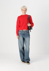 Vero Moda VMNOVAH O NECK  - Jumper - salsa
