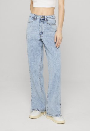 Trapézfarmer - tinted lightblue washed