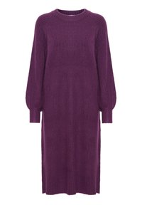 Abito maglione viola lavorato a maglia con texture a costine, maniche lunghe e scollatura rotonda, che arriva appena sotto il ginocchio.