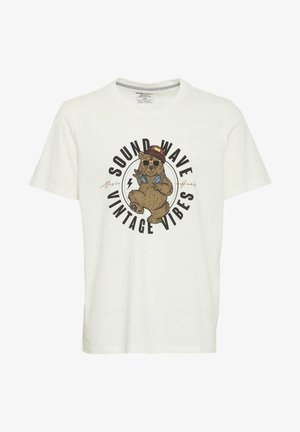 Valge puuvillane T-särk, millel on graafika prillidega karust ja mütsist, koos tekstiga "SOUND WAVE VINTAGE VIBES" paksude tähtedega.