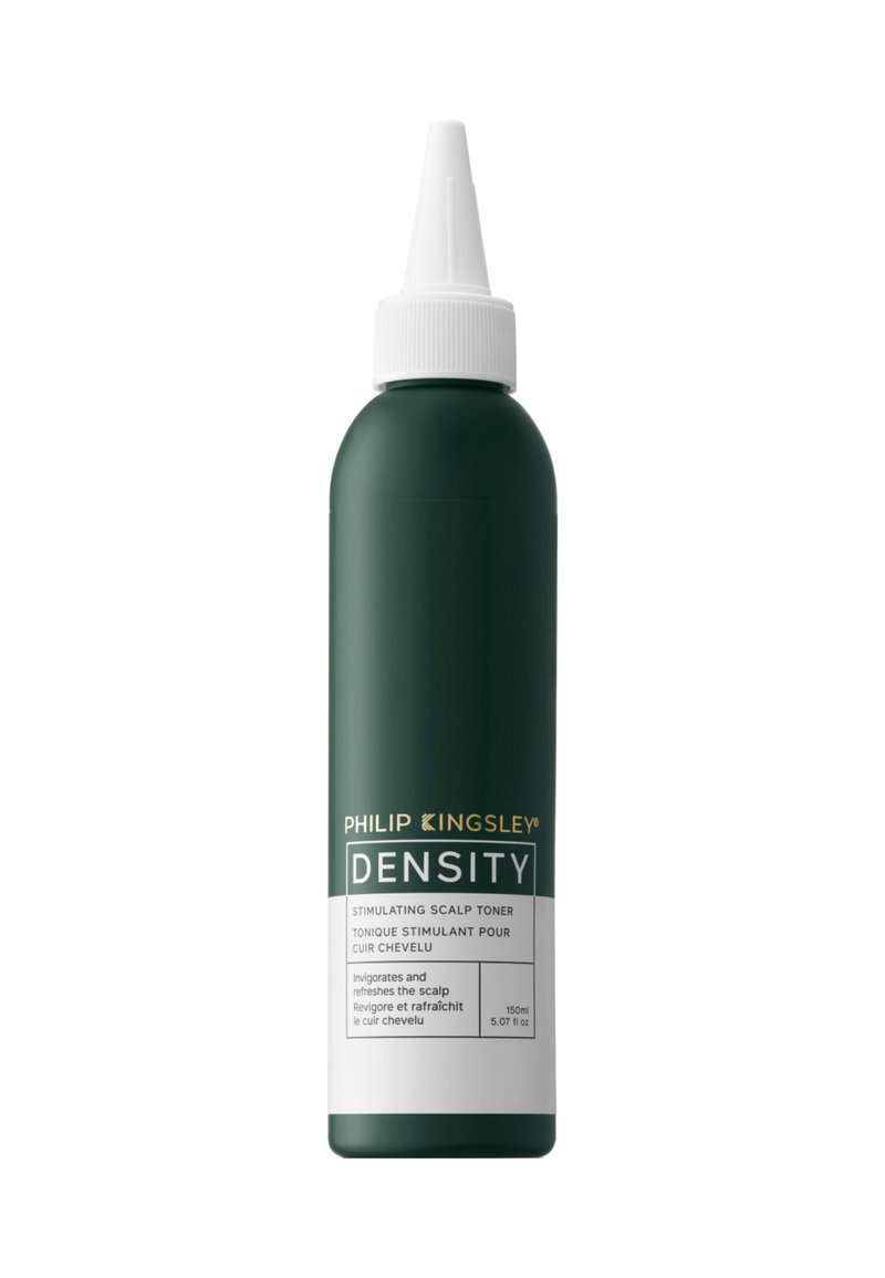 Groene plastic fles met een lange witte sproeikop, gelabeld "Philip Kingsley Density," 150 ml, ontworpen voor het tonifiëren en verfrissen van de hoofdhuid.