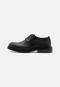 POSTMAN DERBY - Lace-ups - triple black