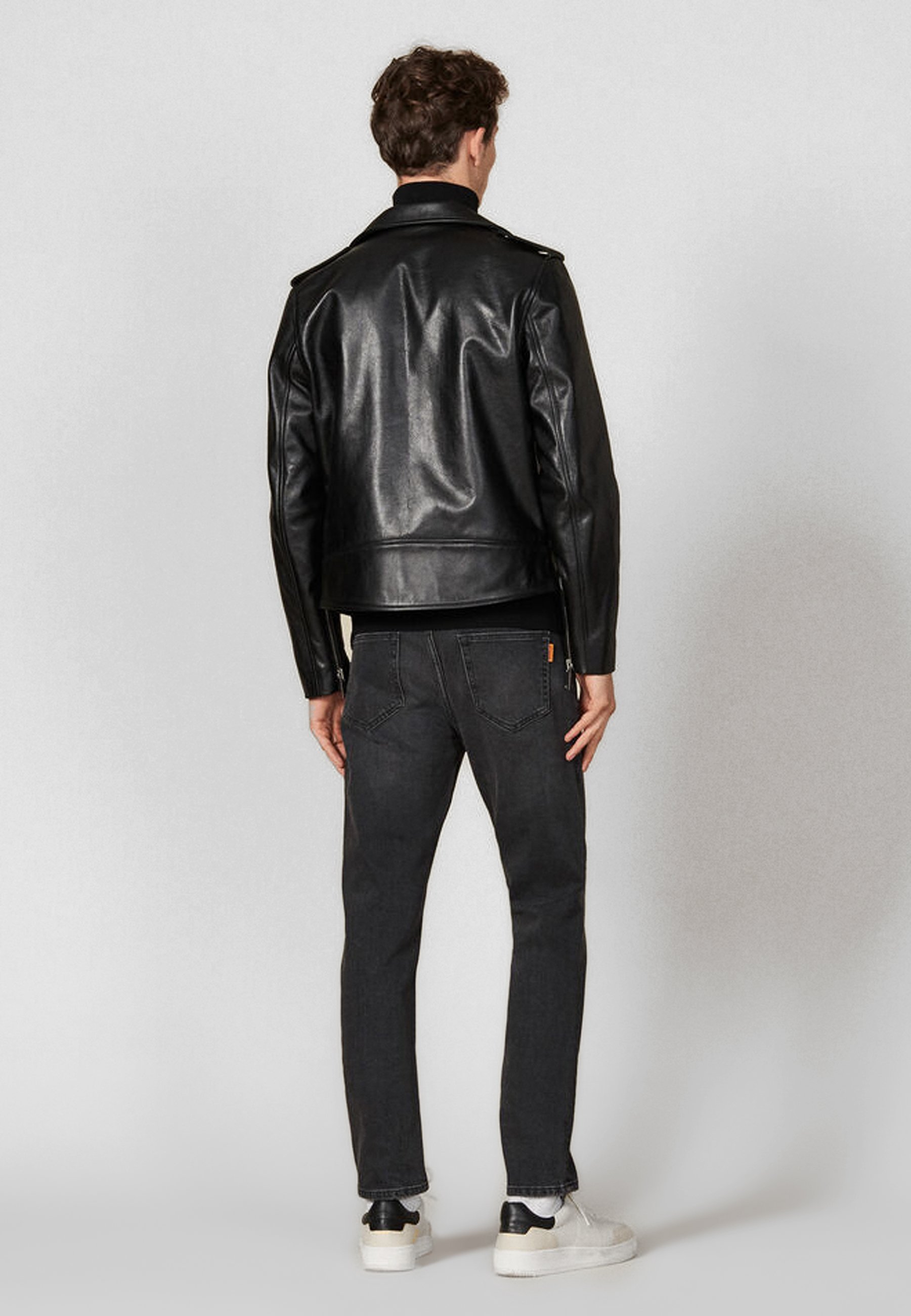 sandro Skinnjakke black Zalando.no sandro Skinnjakke black Zalando.no