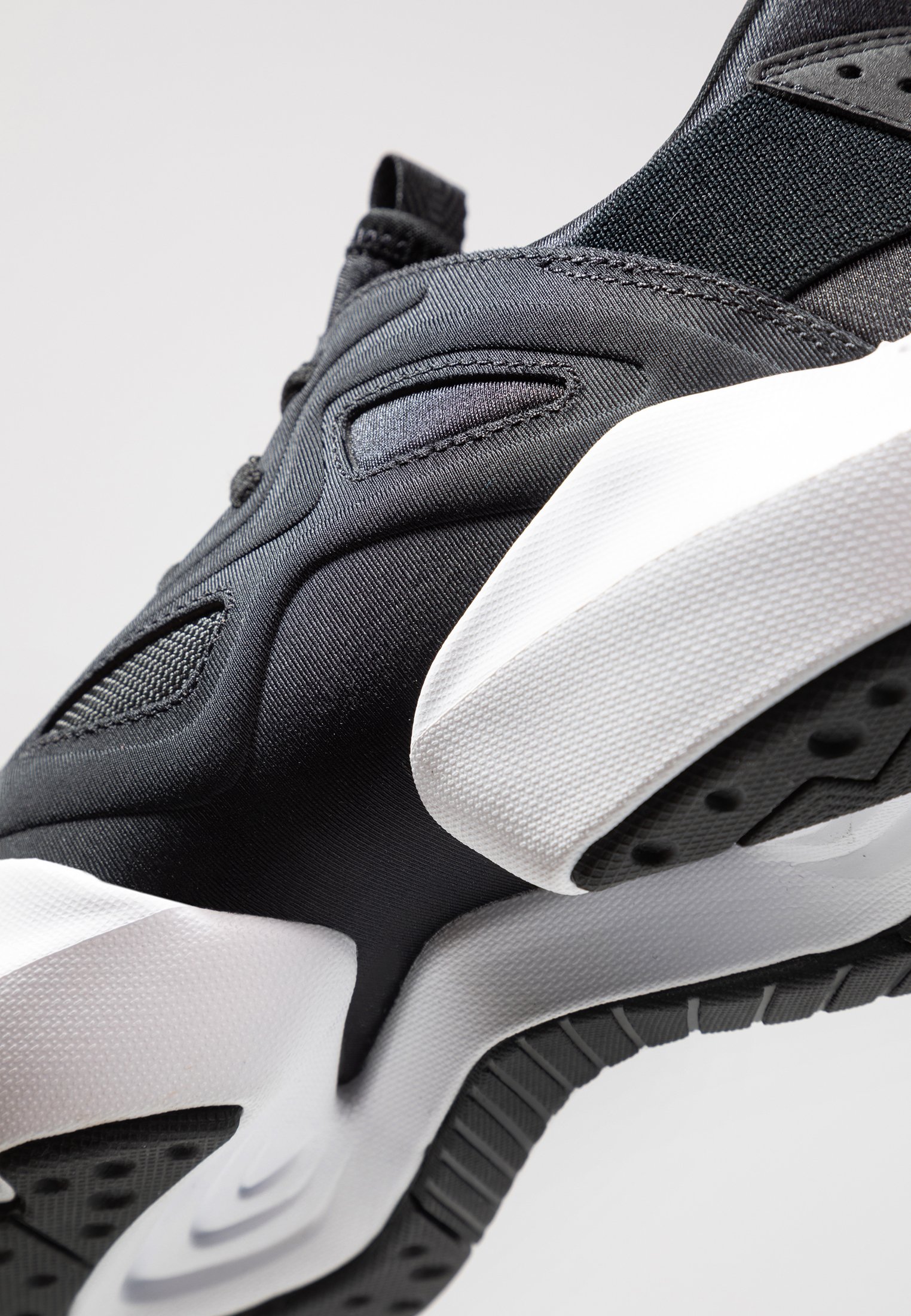 sole fury adapt reebok