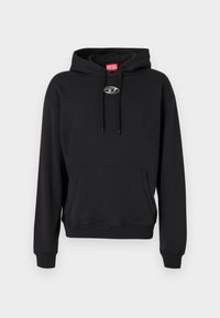 Sweatshirt preta com capuz, feita de mistura de algodão, com bolso frontal, punhos canelados e um logótipo prateado no peito. O capuz tem cordões ajustáveis.