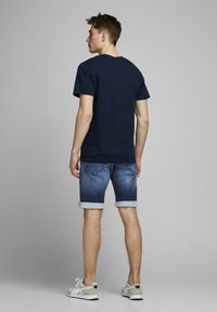 Jack & Jones REX - Džínové kraťasy - blue denim
