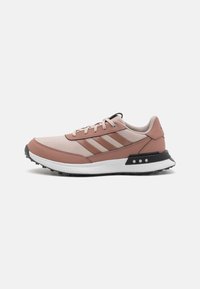 Unselected, taupe/warm clay/core black