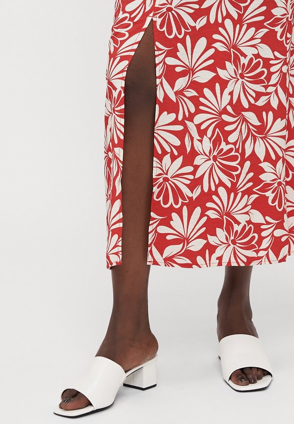 STRAPPY BACK SLIP - Day dress4