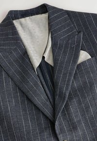 Thumbnail Image 3
