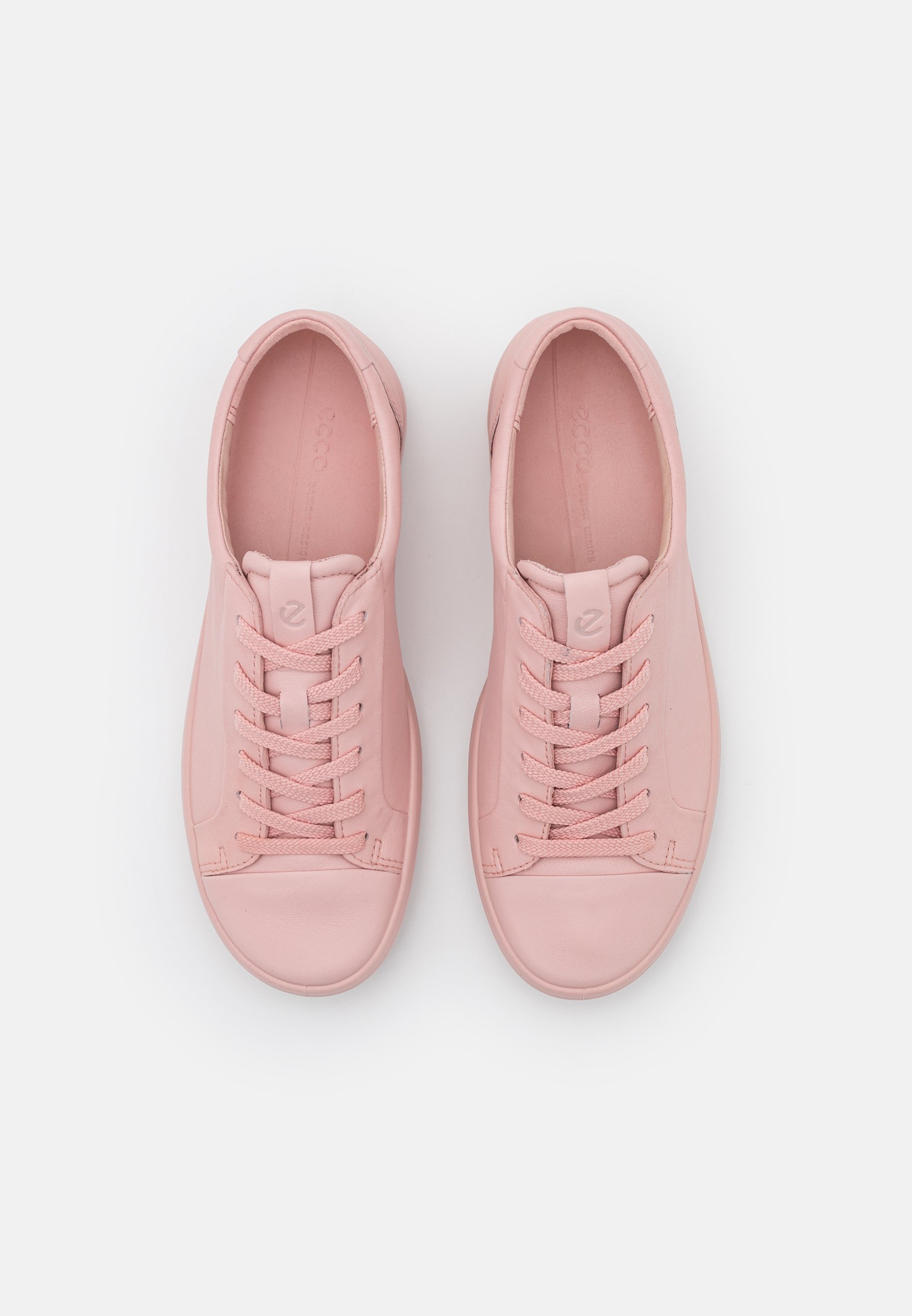 ecco soft pink