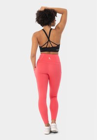 Carpatree LIBRA POCKET - Tamprės - pink