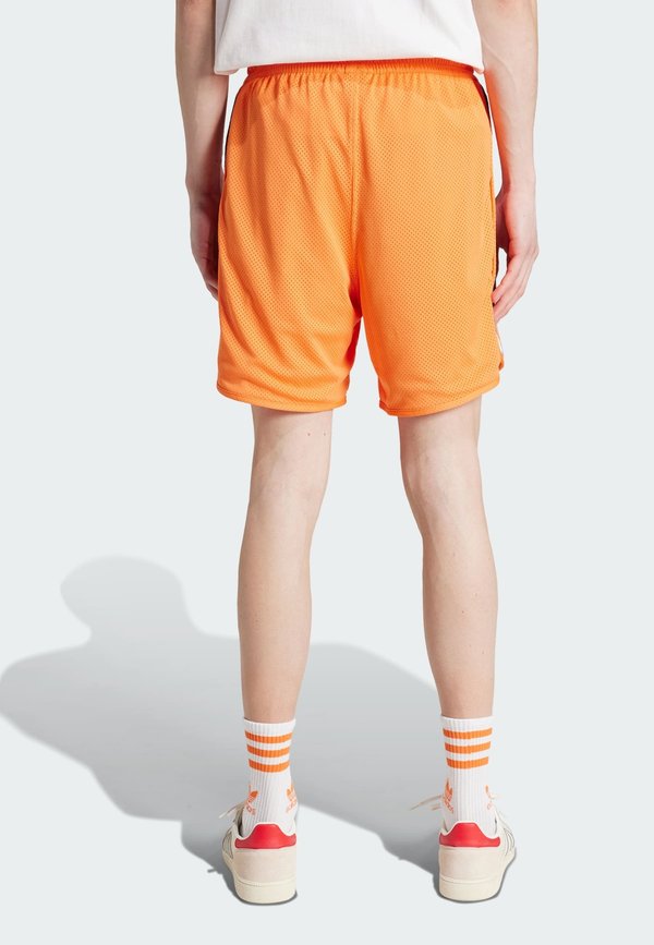 SPRINT SHORT - Shorts - semi solar orange4